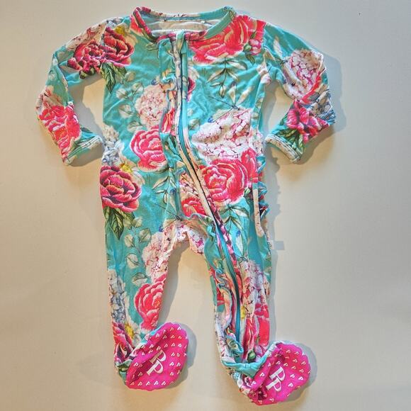 Posh Peanut Eloise Ruffled 0-3months Romper L/S Footed Outfit Multicolor Floral - Picture 2 of 7
